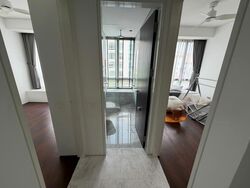 Sui Generis (D10), Condominium #556468981